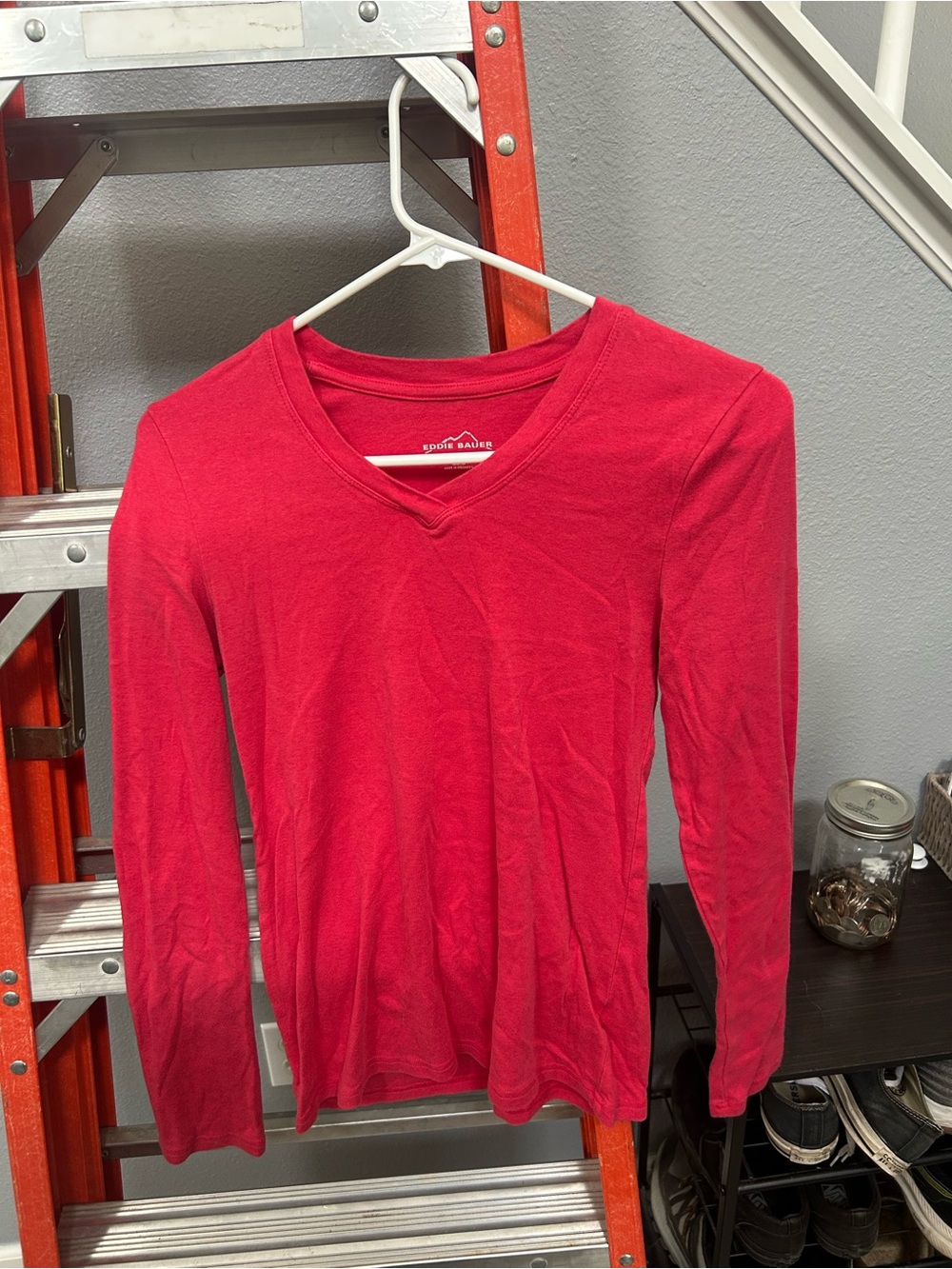Eddie Bauer V-Neck Long Sleeve Top in Bright Red